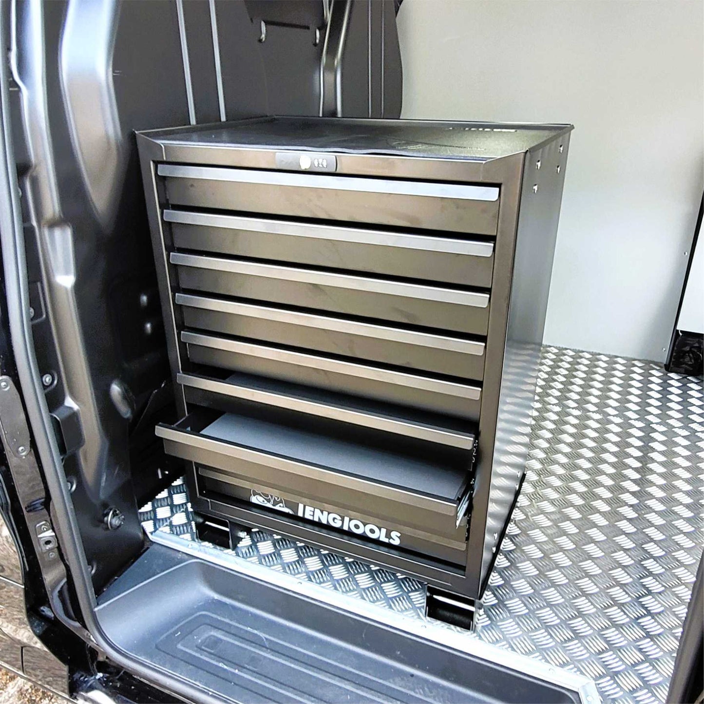 Van Mounted Mechanics Tool Chest 26" Black - Autorack Products Ltd