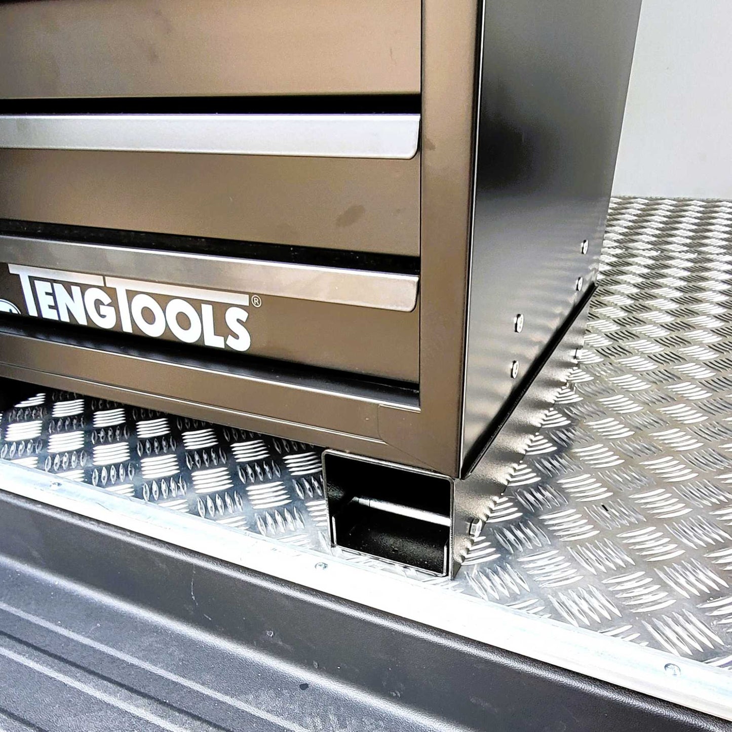 Van Mounted Mechanics Tool Chest 26" Black - Autorack Products Ltd